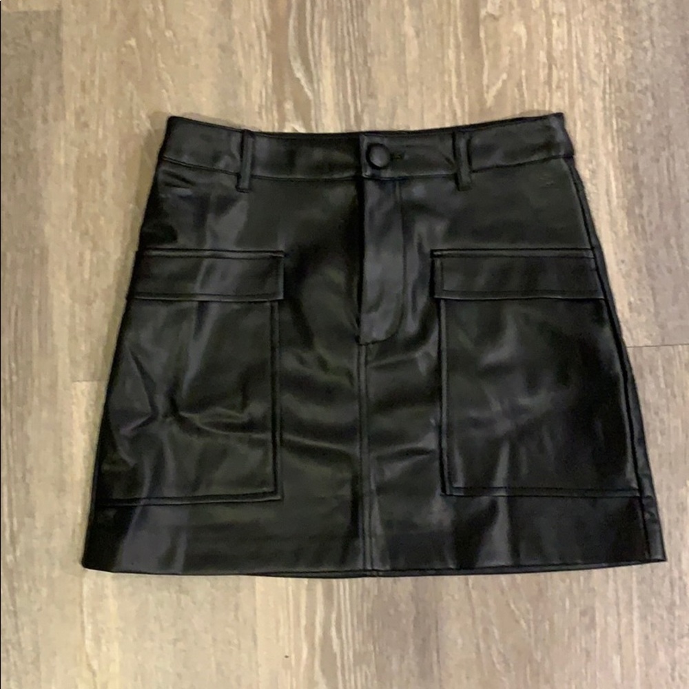 leather black mini skirt